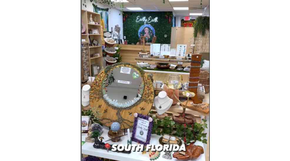 Earthy Earths, Miami Lakes