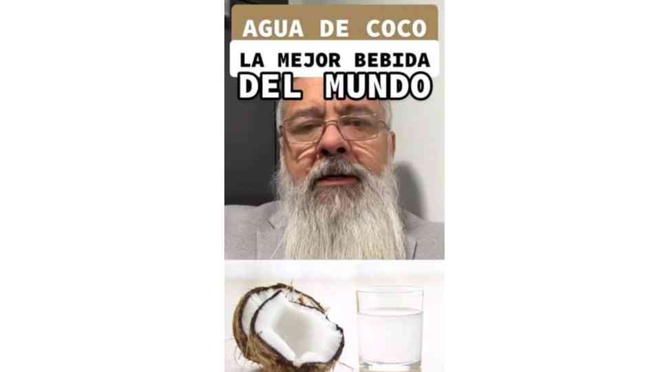 AGUA DE COCO LA MEJOR BEBIDA DEL MUNDO 