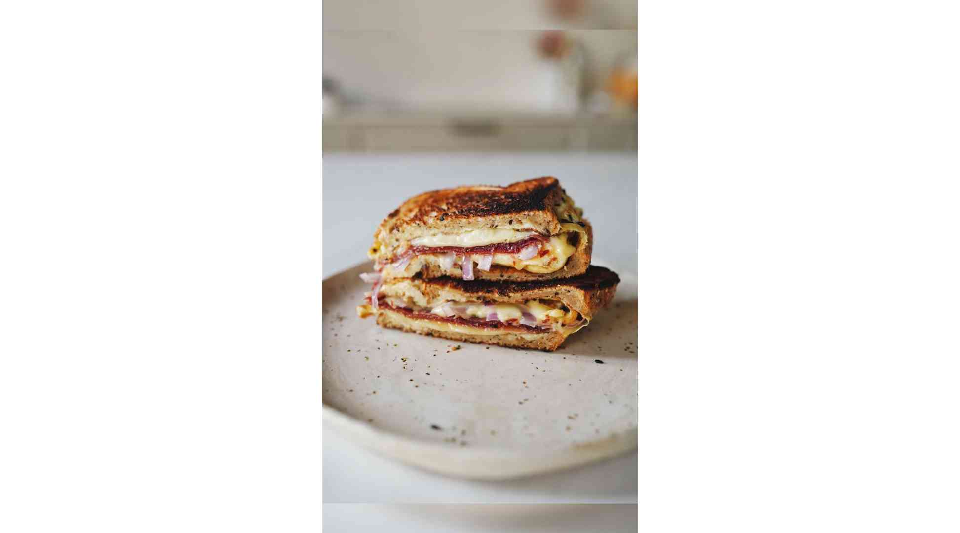 Protein Breakfast Sandwich