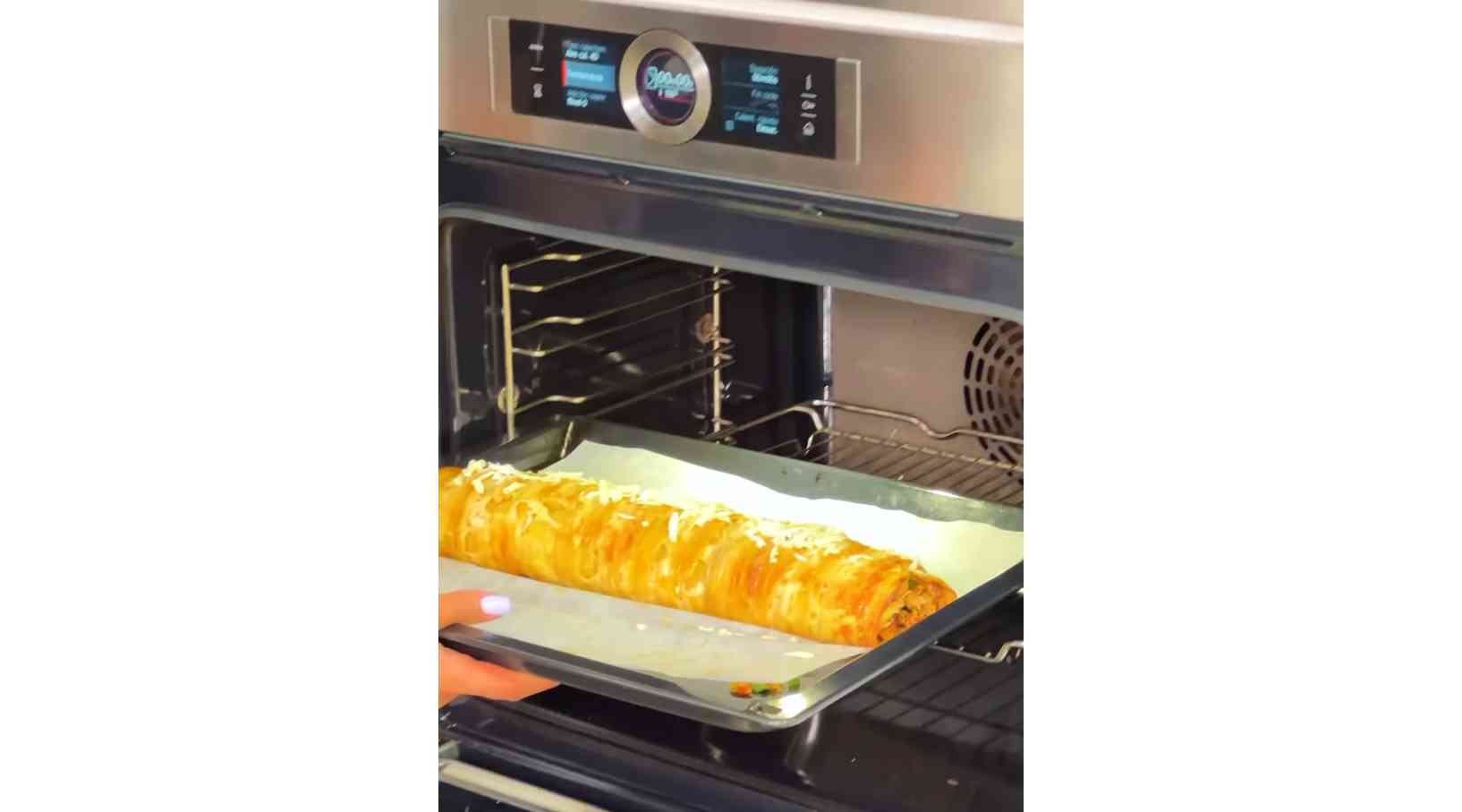 Plantain roll with chicken