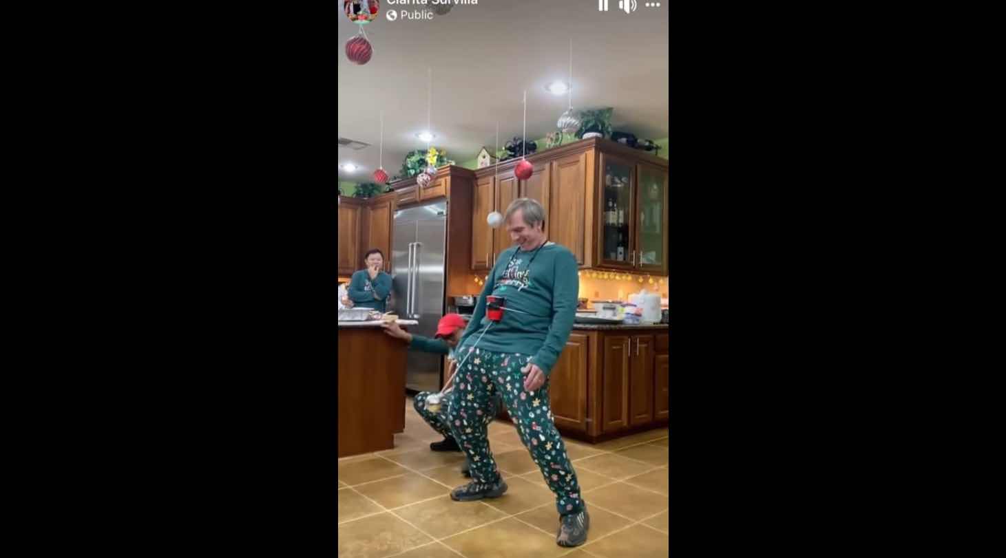 FAMILY HOLIDAY GAMES 