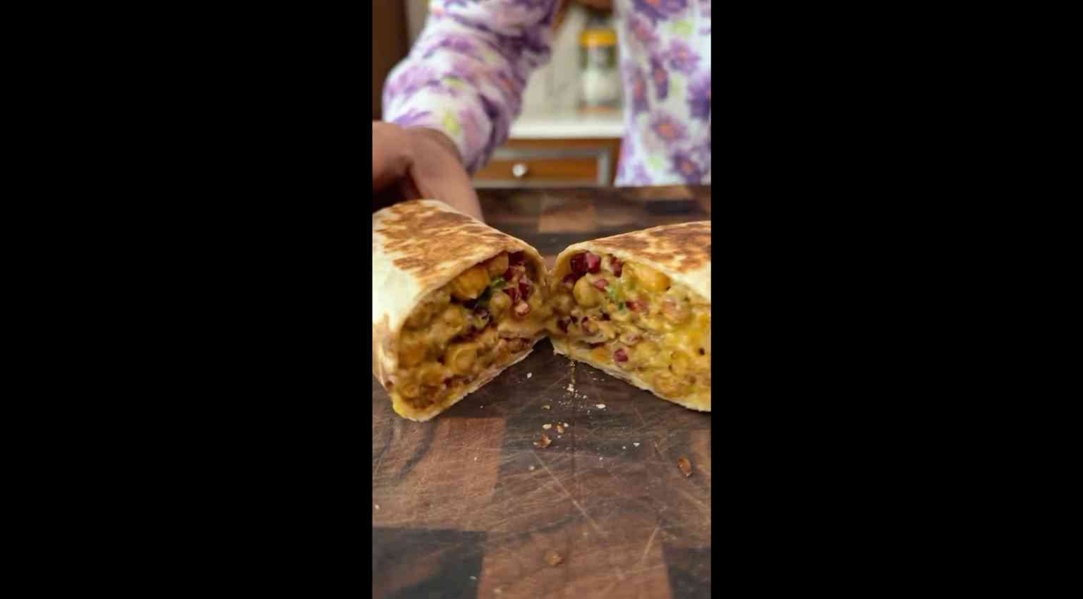 Crispy chickpea wrap puede ser con chicken 