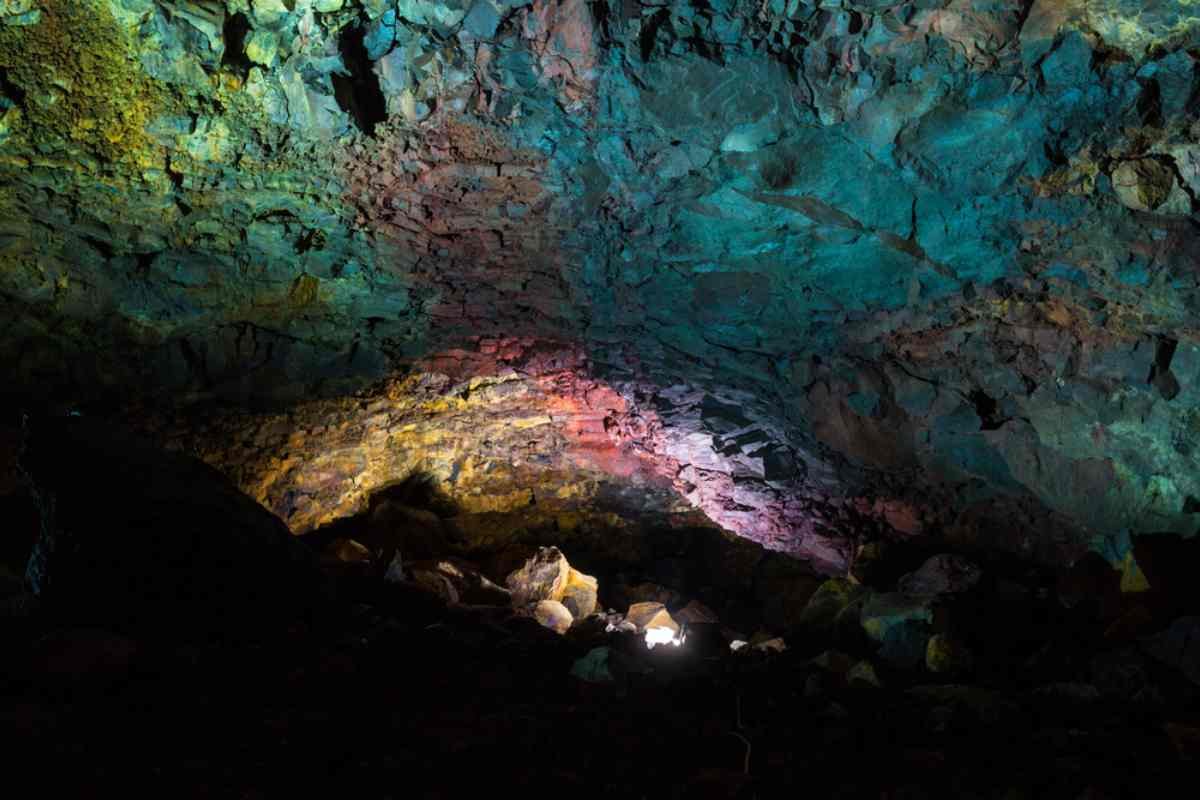 Thrihnukagigur, Iceland – An Trip Inside the Volcano