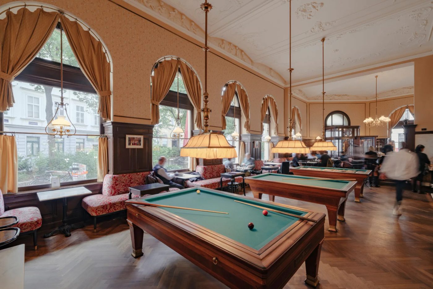 Cafe Sperl - Traditional Viennese coffeehouse