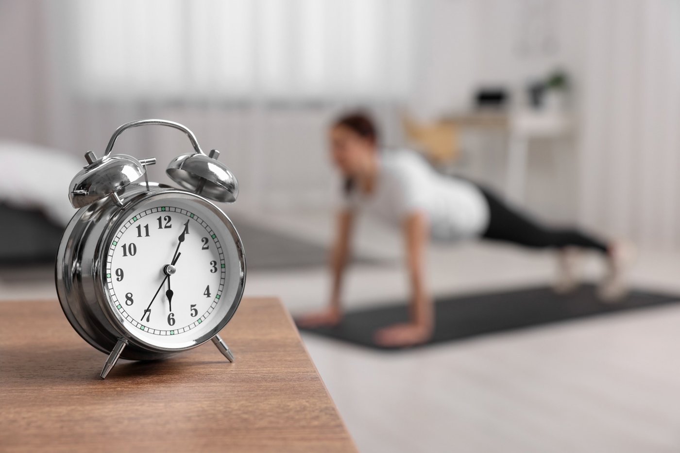 How Morning Routines Influence Cognitive Performance, Mood, and Circadian Rhythm