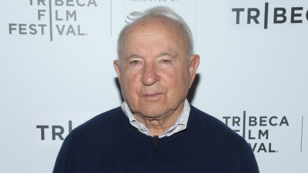 Patagonia owner Yvon Chouinard gives company away to save planet
