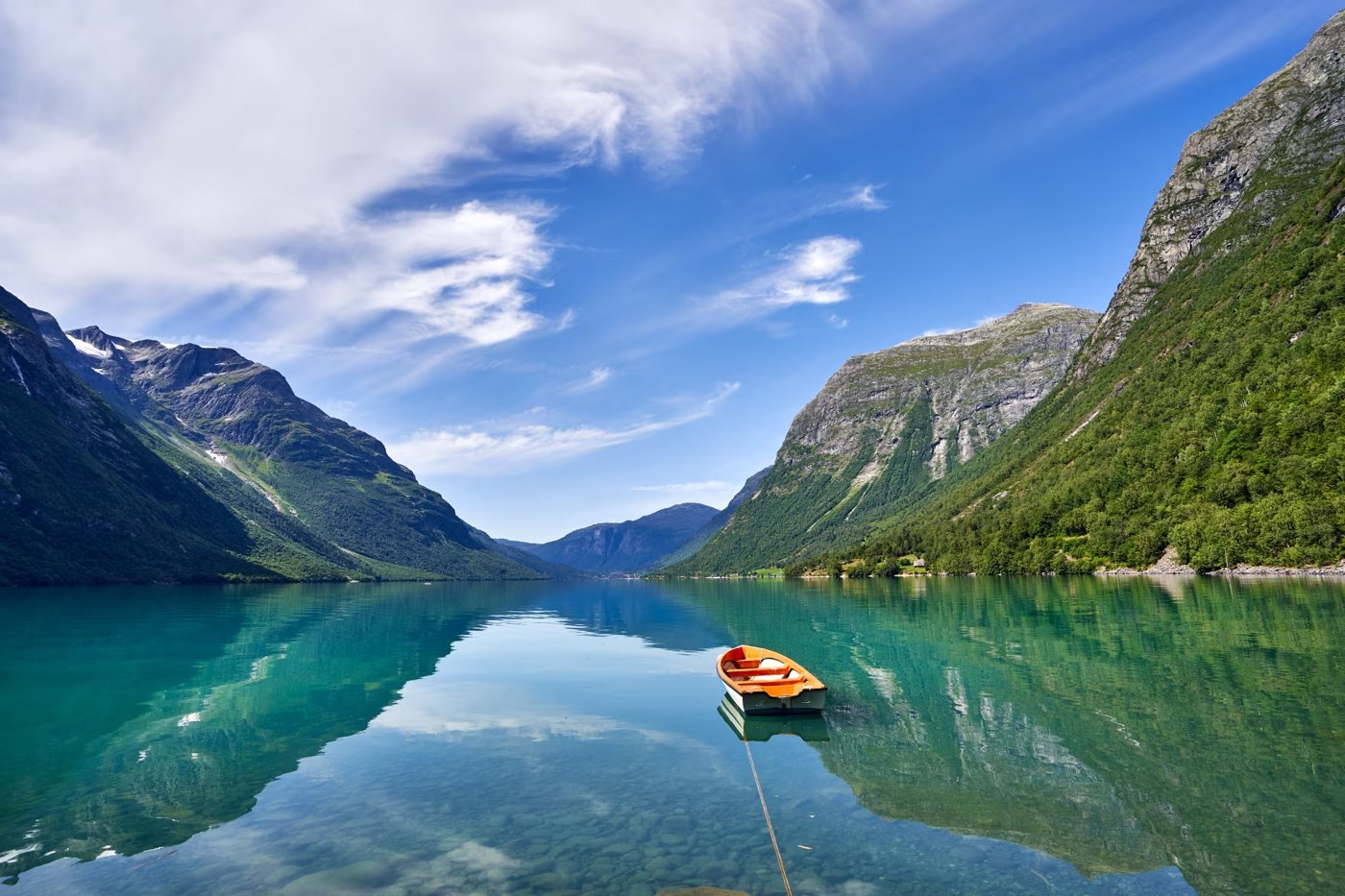11 Serene Lakes in Norway to Visit | Celebrity Cruises