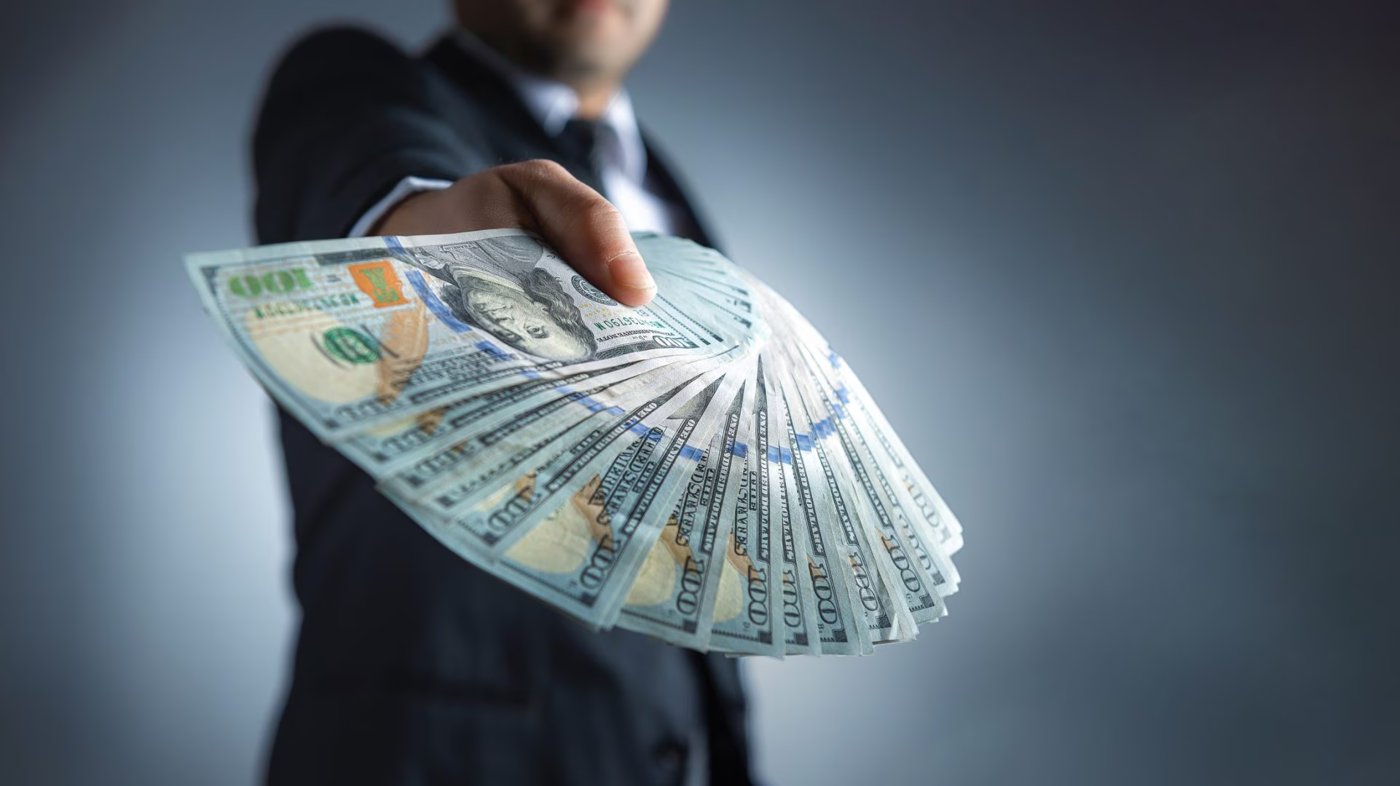 6 Unique Ways for Millennials To Earn Passive Income in 2025