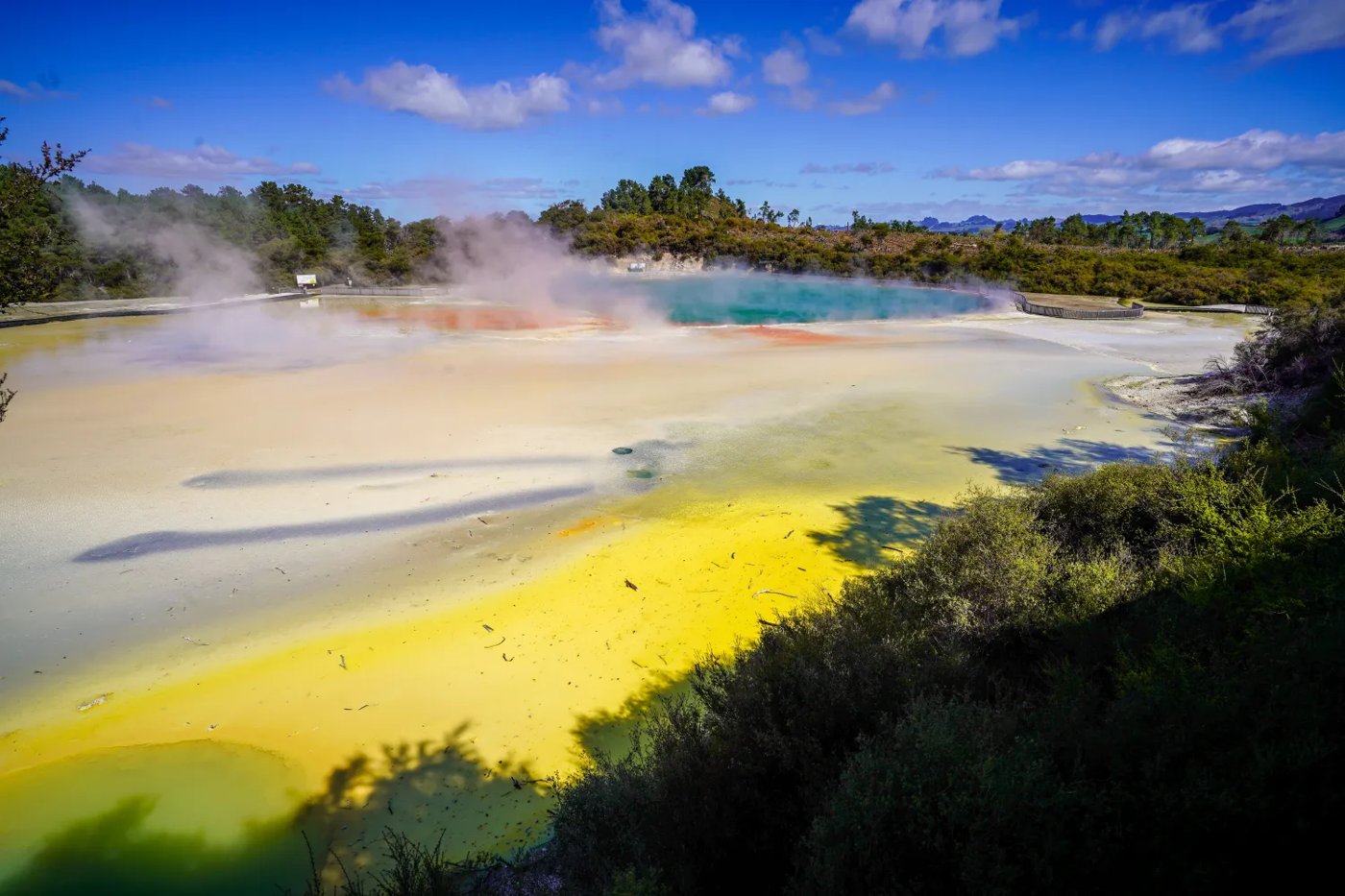 WaiOTapu, Rotorua: Visiting Wai-O-Tapu Geothermal Wonderland.