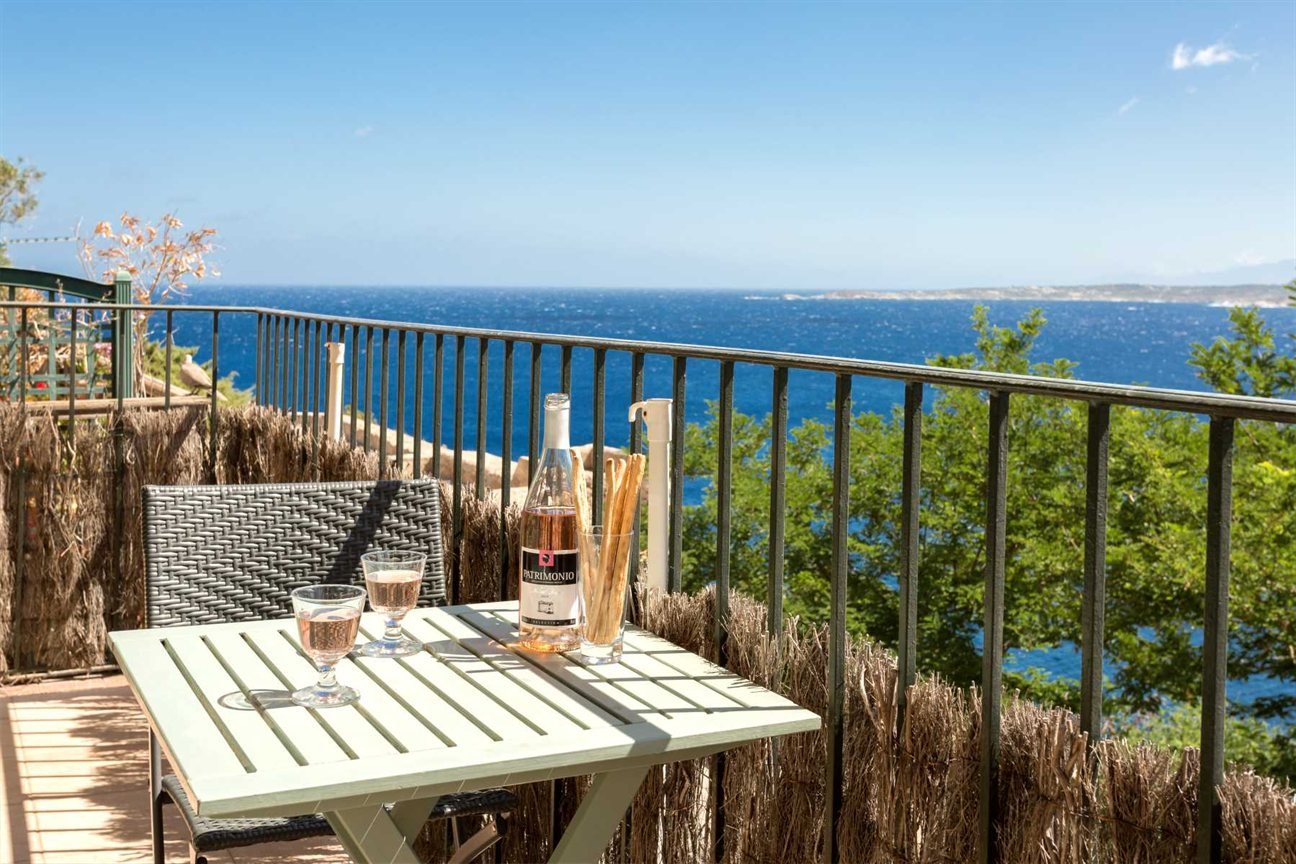 Discovering Corsican Wines | Red, white and rosé from the French region