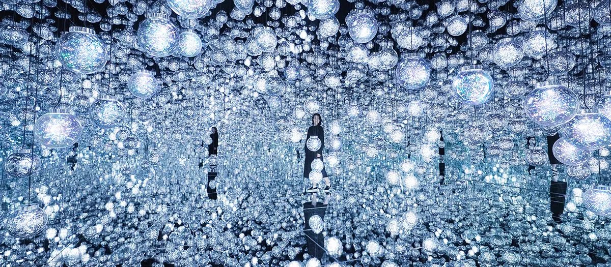 teamLab Borderless: MORI Building DIGITAL ART MUSEUM