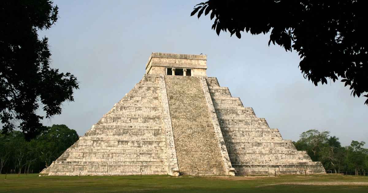 Chichen Itza - Mexico, Pyramid & Facts