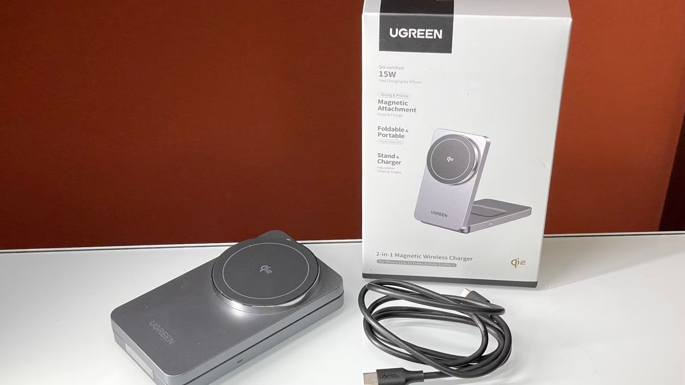 UGREEN MagFlow Qi2 MagSafe Charger Review: Affordable, Compact, and Effective